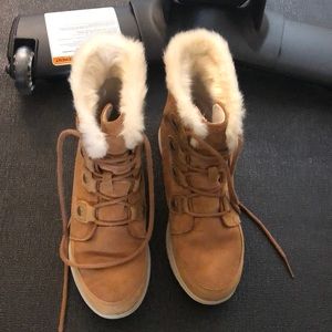 Sorel explorer Joan boots